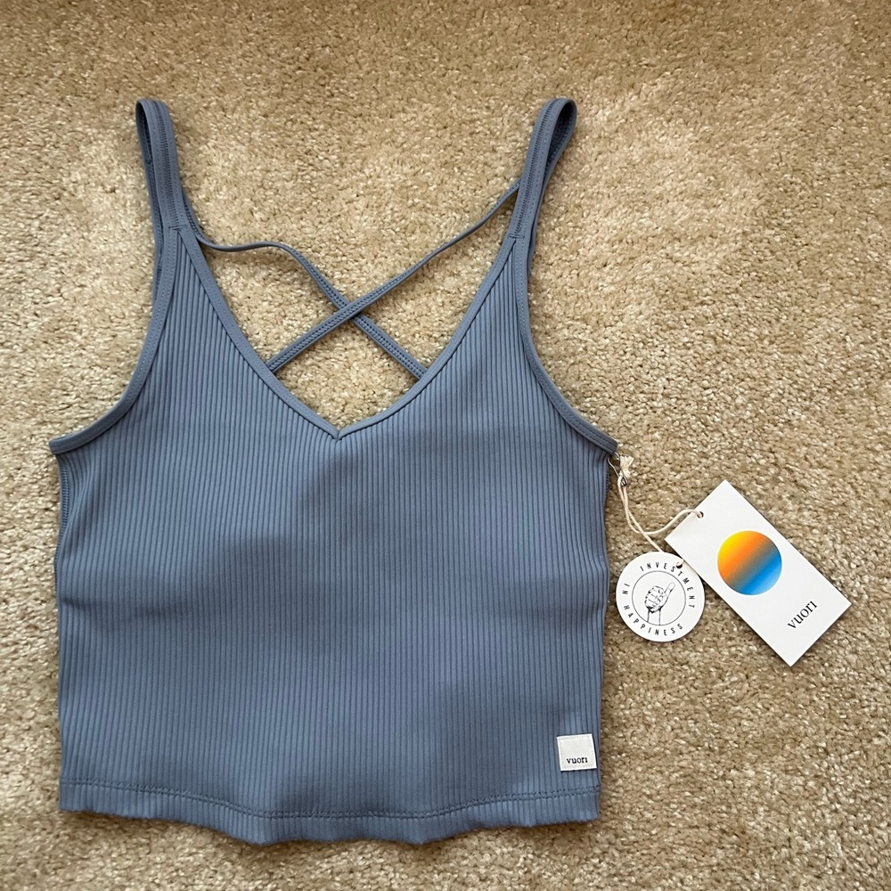 NWT Vuori Blue Ribbed Bra Tank Top